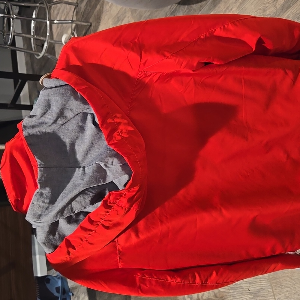 Jacket Red - Picture 2 of 2